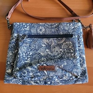 Sakroots small bag blue and white pattern